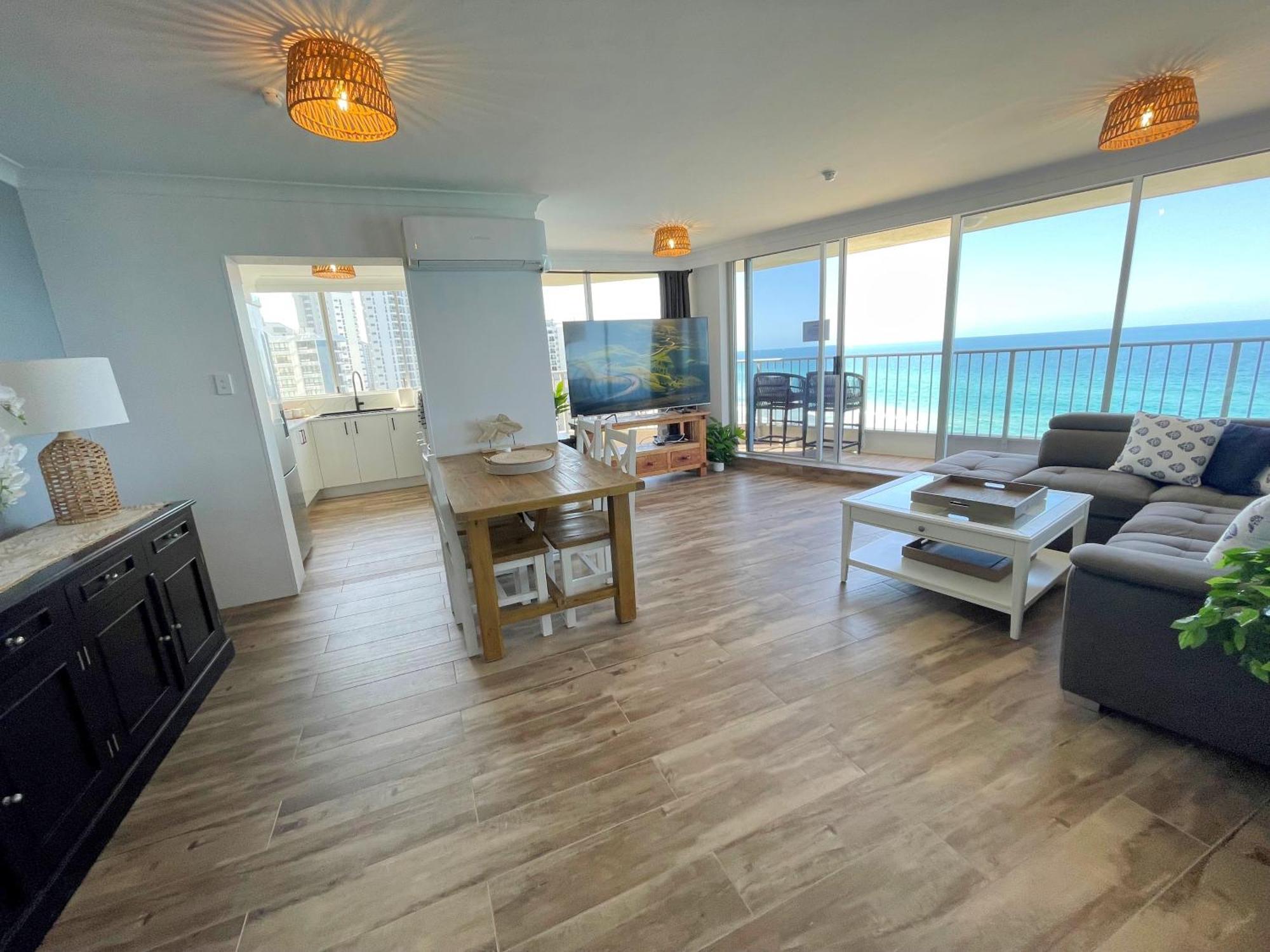 Absolutely Stunning! On The Beach !!! Gold Coast Exterior photo