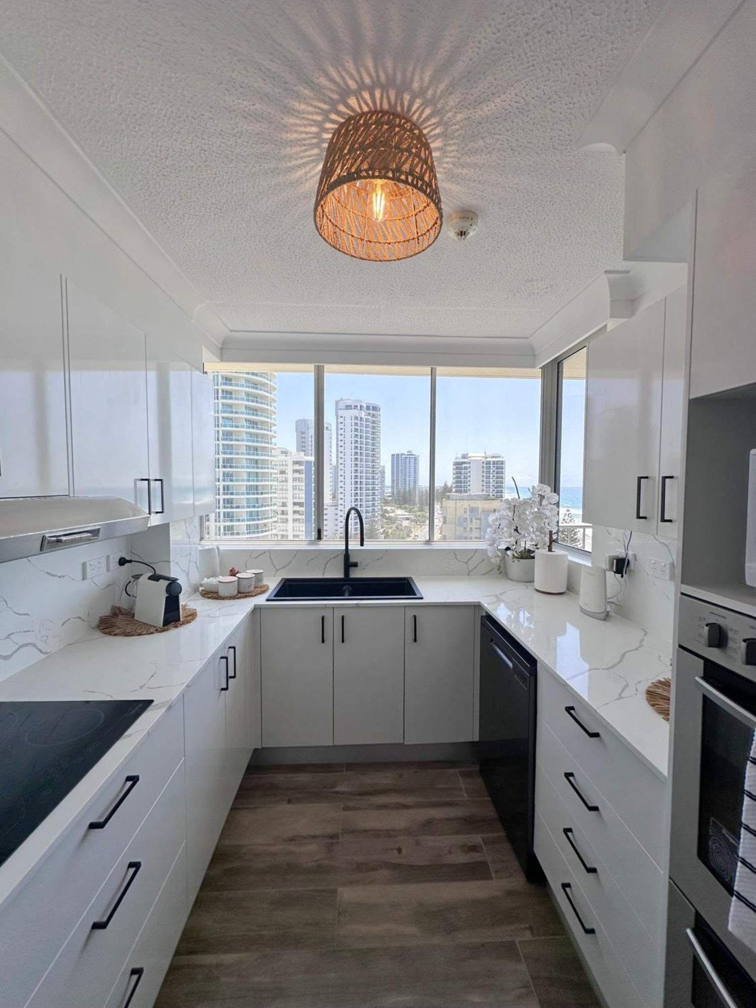 Absolutely Stunning! On The Beach !!! Gold Coast Exterior photo