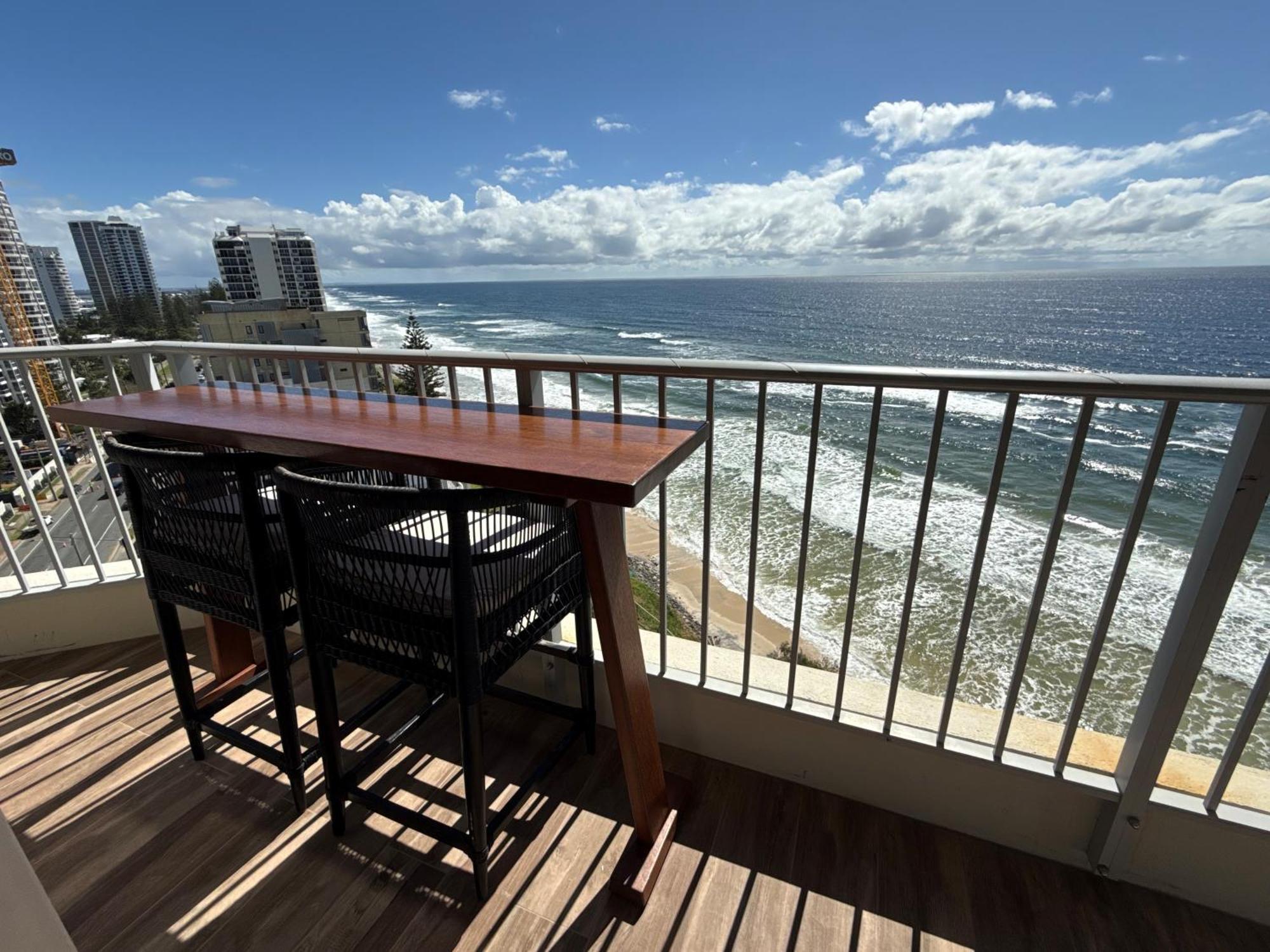 Absolutely Stunning! On The Beach !!! Gold Coast Exterior photo